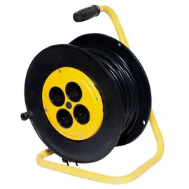 удлинитель на катушке 4 гнезда ПВС б/з IP20 2х0,75мм 50м черный