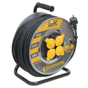 удлинитель на катушке IEK Professional 4 гнезда 50м 3х1,5мм2 IP44 черный