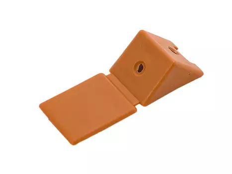 уголок монтажный 24х25мм вишня 4шт