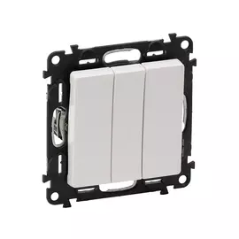 выключатель 3-клавишный LEGRAND Valena Life, белый