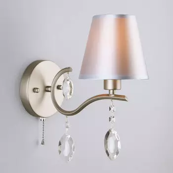 Настенное бра Eurosvet Aurelia 10089/1 сатин-никель/прозрачный хрустал