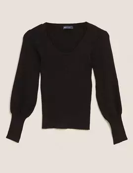 Джемпер в рубчик с овальным вырезом