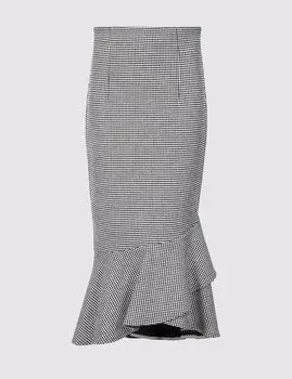 Юбка-рыбка длины миди, в клетку