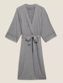 Накидка с кружевом из ткани Sumptuously Soft ™