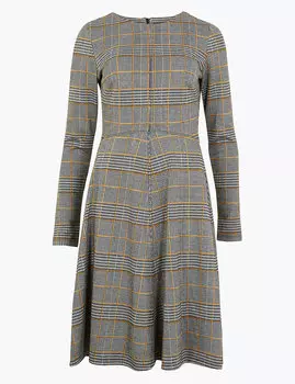 Платье миди приталенного расклешенного кроя в клетку