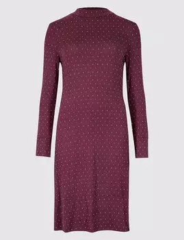 Платье с длинным рукавом