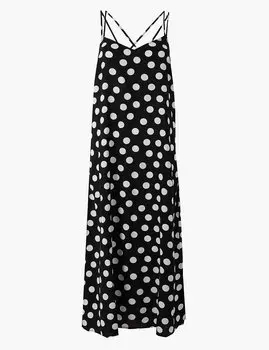 Пляжное платье в горошек с тонкими бретелями