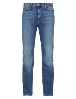 Потёртые классические джинсы стретч