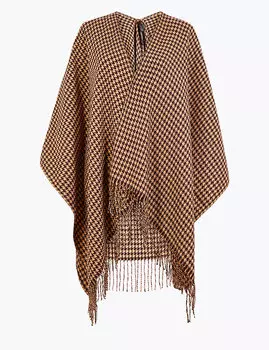 Широкий шарф с бахромой