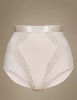 Трусы-брифы с технологией Secret Slimming™