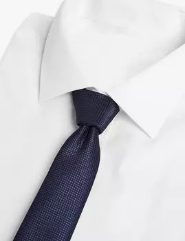 Узкий текстурированный галстук