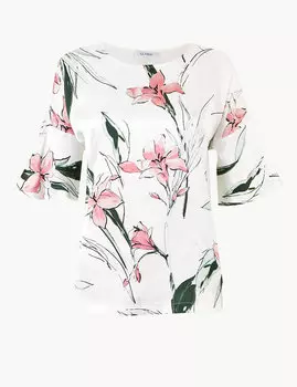 Женская блузка с цветочным принтом и коротким рукавом