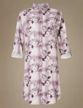 Женская ночная рубашка с крупным цветочным принтом на пуговицах