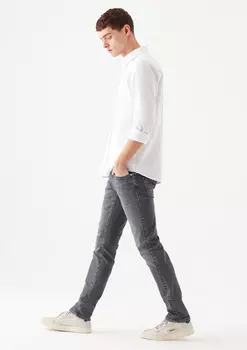 Джинсы Jake Mavi