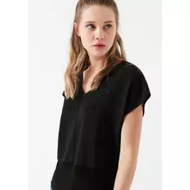 Футболки и топы Mavi