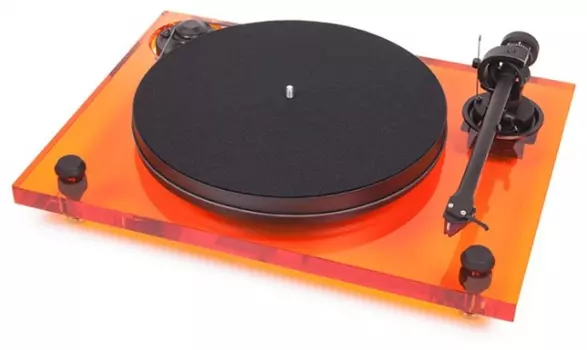 Виниловый проигрыватель PRO-JECT