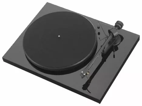 Виниловый проигрыватель PRO-JECT