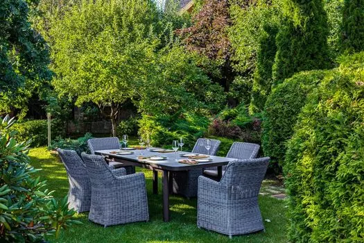 Обеденный комплект из искусственного ротанга Sunstone