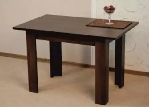 Обеденный стол Джексон