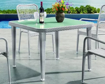 Плетеный стол Miami