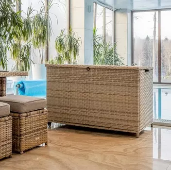 Сундук для хранения KARL 120 c колесиками бежевый