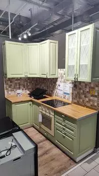Кухня угловая Ницца Олива/Белый 2350*2200/1100*600 Выставочный образец Новокосино