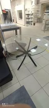 Стол PETAL D110 Выставочный образец