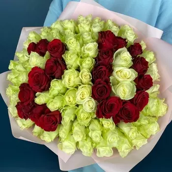 101 Белая и Красная Роза (30-40 см.) цифры