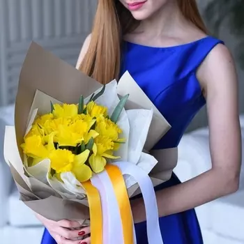 11 Желтых Нарциссов