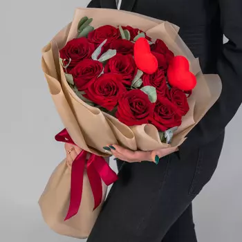 15 Красных Роз и Эвкалипт