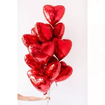 15 Красных Воздушных Шаров "Сердце"