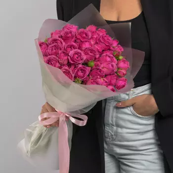 15 Кустовых Пионовидных Малиновых Роз (50 см.)