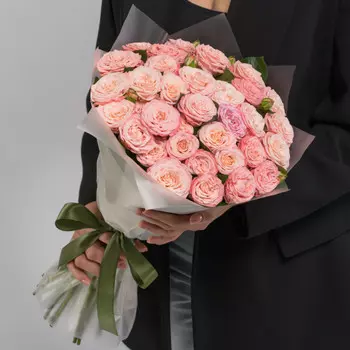 15 Кустовых Пионовидных Персиковых Роз (50 см.)