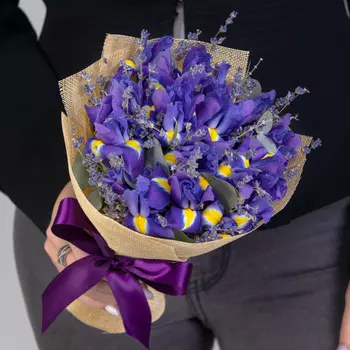 15 Синих Ирисов и Лаванда