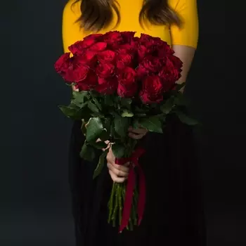 25 Красных Роз (70 см.)