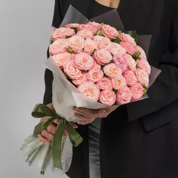 25 Кустовых Пионовидных Персиковых Роз (50 см.)