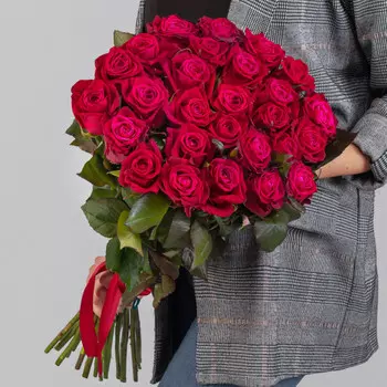 25 Малиновых Роз (60 см.)