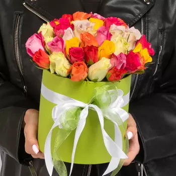 25 Роз Микс (30-40 см.) в коробке