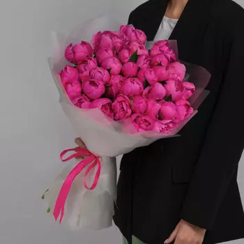 35 Малиновых Пионов