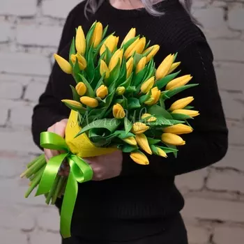 35 Желтых Тюльпанов