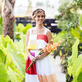 3 Оранжевых Гладиолуса