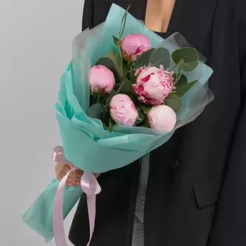 5 Пионов Сара Бернар в упаковке