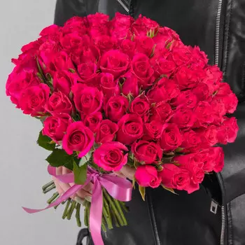 75 Малиновых Роз (30-40 см.)