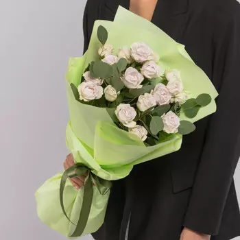 7 Кустовых Пионовидных Сиреневых Роз (50 см.)