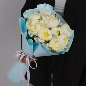 9 Белых Пионов