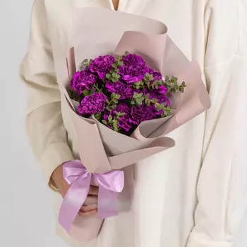 9 Фиолетовых Гвоздик