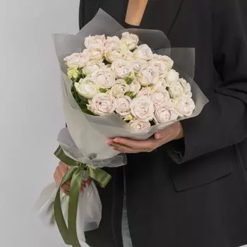 9 Кустовых Пионовидных Сиреневых Роз (50 см.)