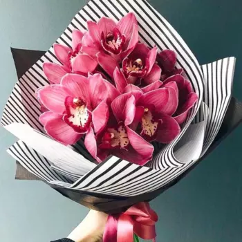 9 Малиновых Орхидей