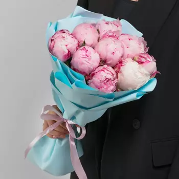 9 Пионов Сара Бернар