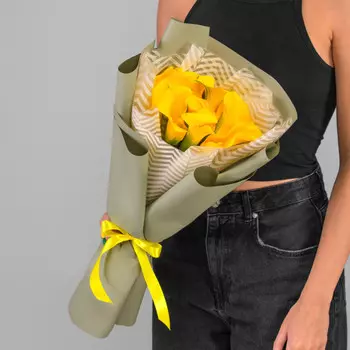 9 Желтых Калл